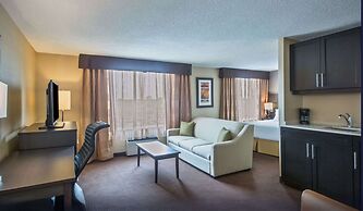 Quality Inn & Suites Regina Downtown