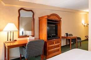 White River Inn and Suites