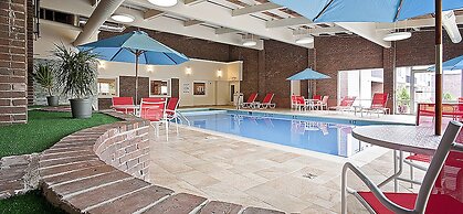 White River Inn and Suites
