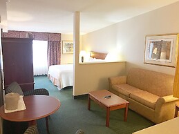 White River Inn and Suites