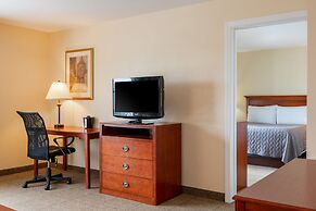 White River Inn and Suites