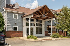 White River Inn and Suites