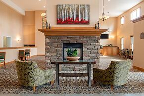 White River Inn and Suites