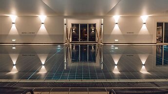 Fairlawns Hotel and Spa