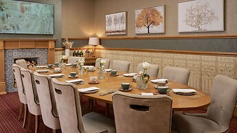 Fairlawns Hotel and Spa