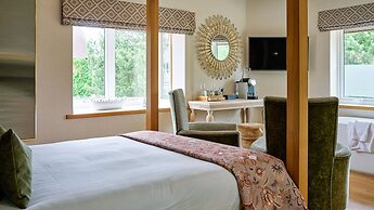 Fairlawns Hotel and Spa