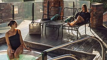 Fairlawns Hotel and Spa