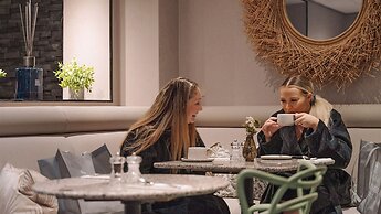 Fairlawns Hotel and Spa