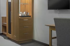 Stratford Manor Hotel