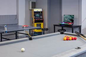 Stratford Manor Hotel