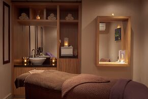 Stratford Manor Hotel