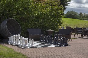 Stratford Manor Hotel