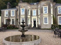 New House Country Hotel