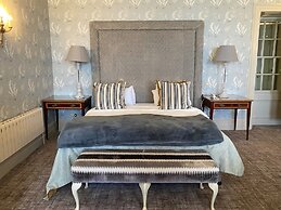 New House Country Hotel