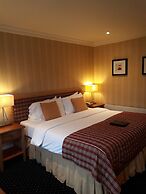 New House Country Hotel