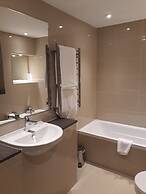 New House Country Hotel