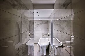 New House Country Hotel