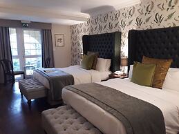 New House Country Hotel