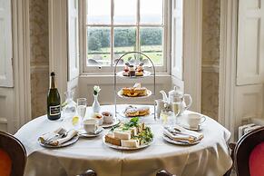 New House Country Hotel