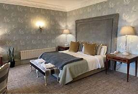 New House Country Hotel