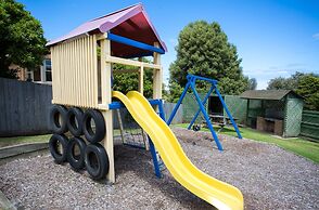 Blue Whale Motor Inn & Apartments