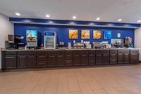 Comfort Inn & Suites Hays I-70