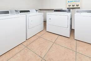 Super 8 by Wyndham Ft Stockton