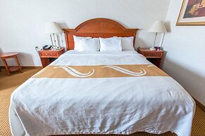 Quality Inn & Suites University