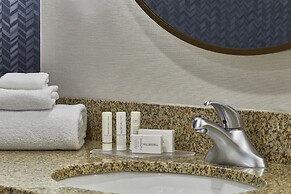 Fairfield Inn & Suites by Marriott Albany Airport