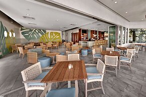 Hotel MDR Marina del Rey - a DoubleTree by Hilton