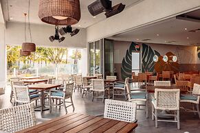 Hotel MDR Marina del Rey - a DoubleTree by Hilton