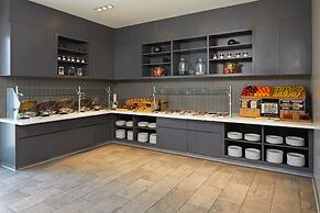 Hotel MDR Marina del Rey - a DoubleTree by Hilton