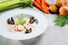 Delta Hotels by Marriott St. John's Conference Centre