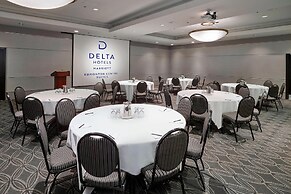 Delta Hotels by Marriott Edmonton Centre Suites
