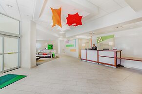 Holiday Inn Sydney - Waterfront by IHG