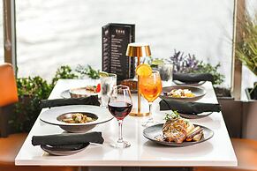 Holiday Inn Sydney - Waterfront by IHG