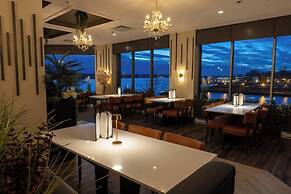 Holiday Inn Sydney - Waterfront by IHG