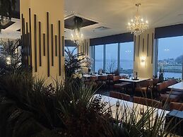 Holiday Inn Sydney - Waterfront by IHG