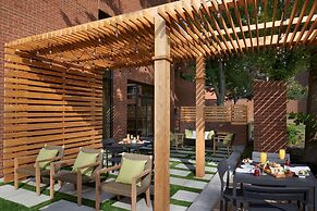 Hilton Mississauga/Meadowvale