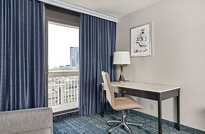 Chelsea Hotel, Toronto