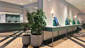 Chelsea Hotel, Toronto