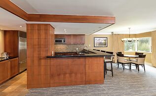 Hilton Whistler Resort & Spa