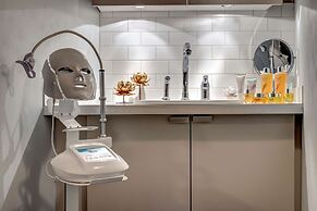 Hilton Whistler Resort & Spa