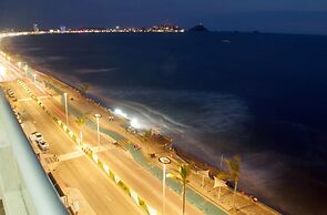 Don Pelayo Pacific Beach