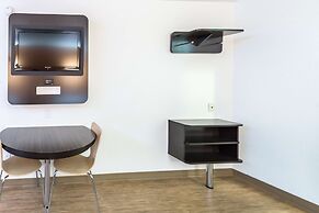 Motel 6 Stephenville, TX