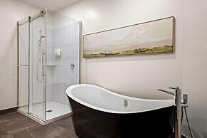 Days Inn by Wyndham Riviere-Du-Loup