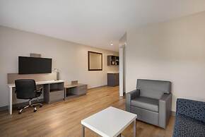 Days Inn by Wyndham Kelowna