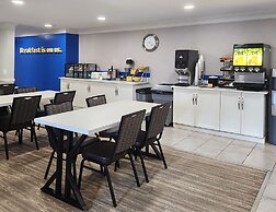 Days Inn by Wyndham Kelowna