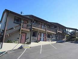 Monterey Fairgrounds Inn