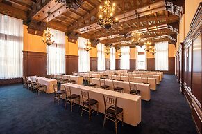 The Plaza, A Fairmont Hotel